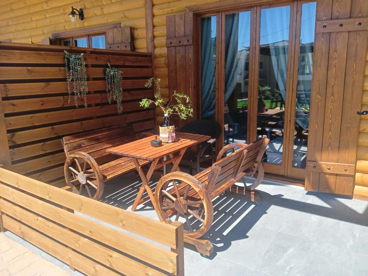 Chalet Edelweiss Preveza Exteriör bild